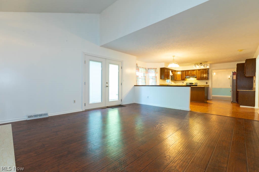 Sharonbrook Estates - Residential