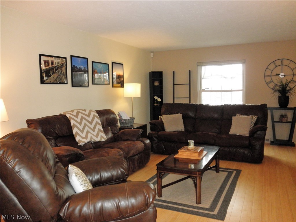 Cornerstone Square Twnhse Condo - Residential