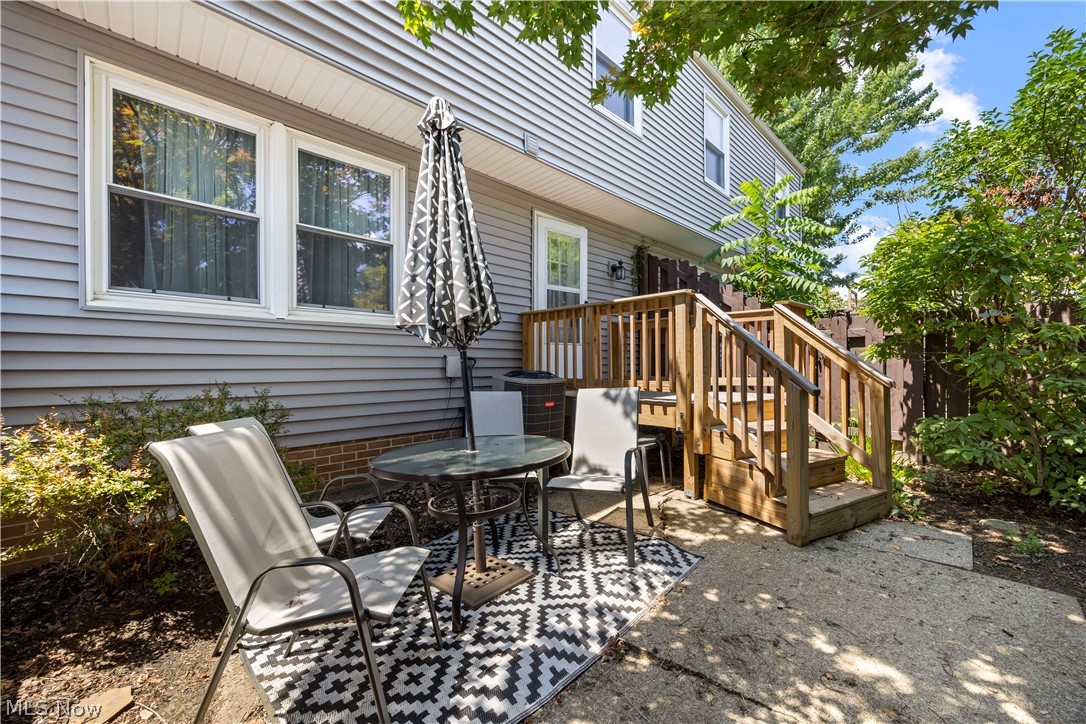 Six Oaks Condo - Residential