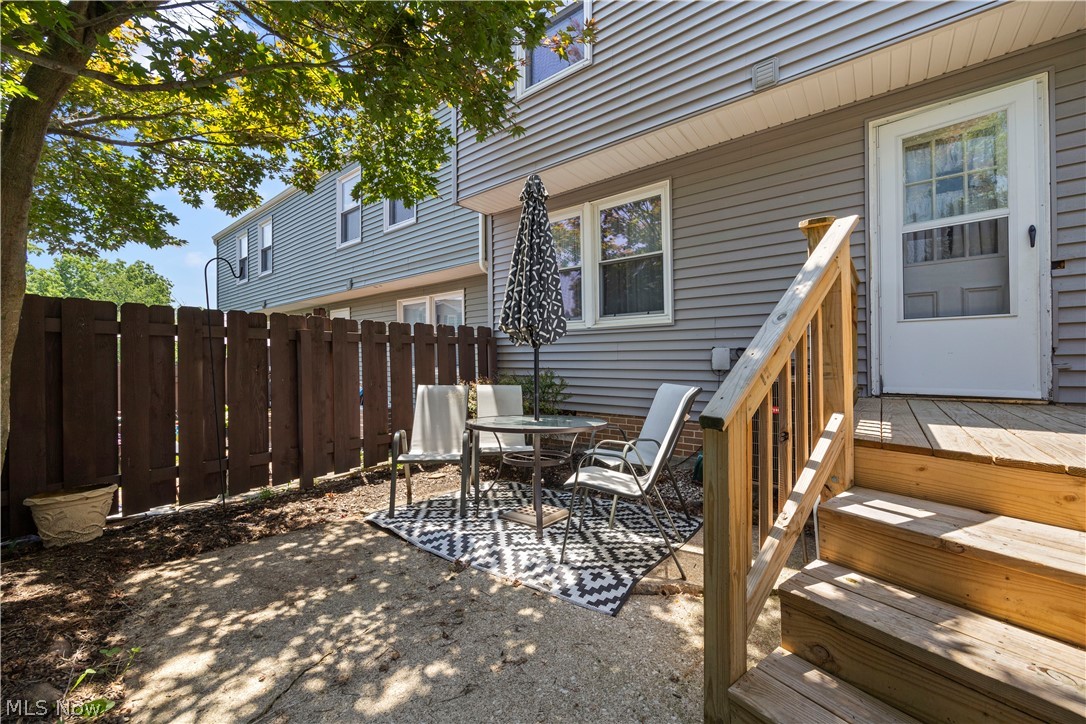 Six Oaks Condo - Residential