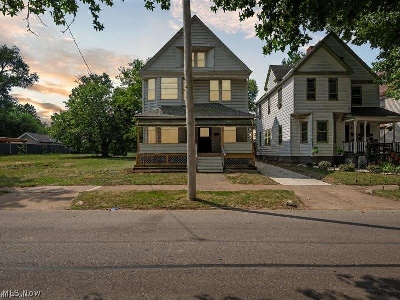 Curtiss Ambler & Johnsons - Residential