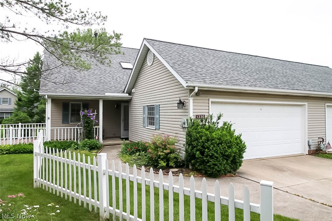 Macintosh Farms - Residential