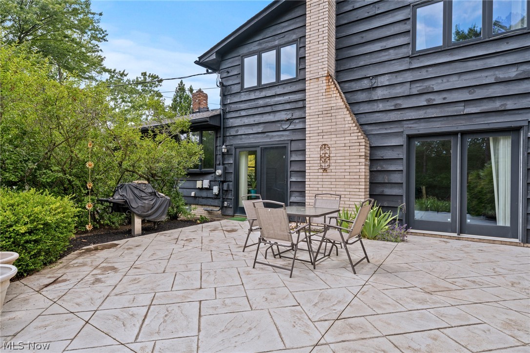 Siegler & Sons Beachwood Cou - Residential