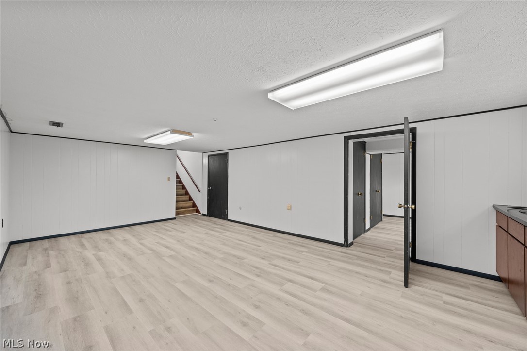 Siegler & Sons Beachwood Cou - Residential