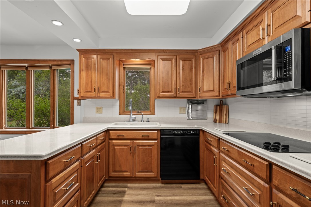 Siegler & Sons Beachwood Cou - Residential