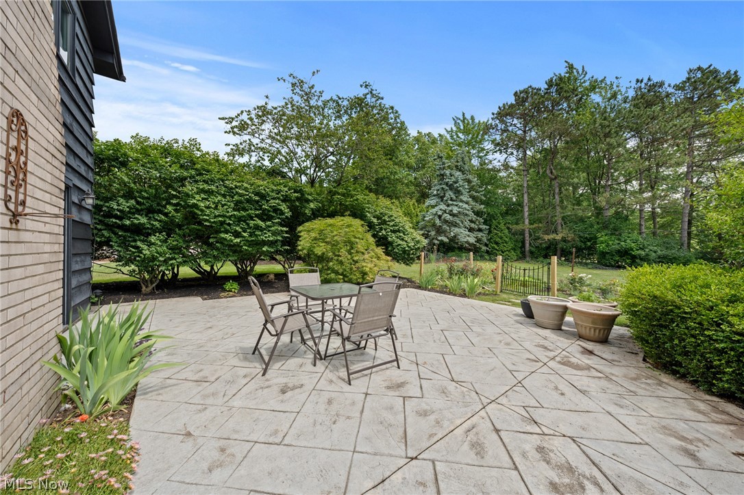 Siegler & Sons Beachwood Cou - Residential