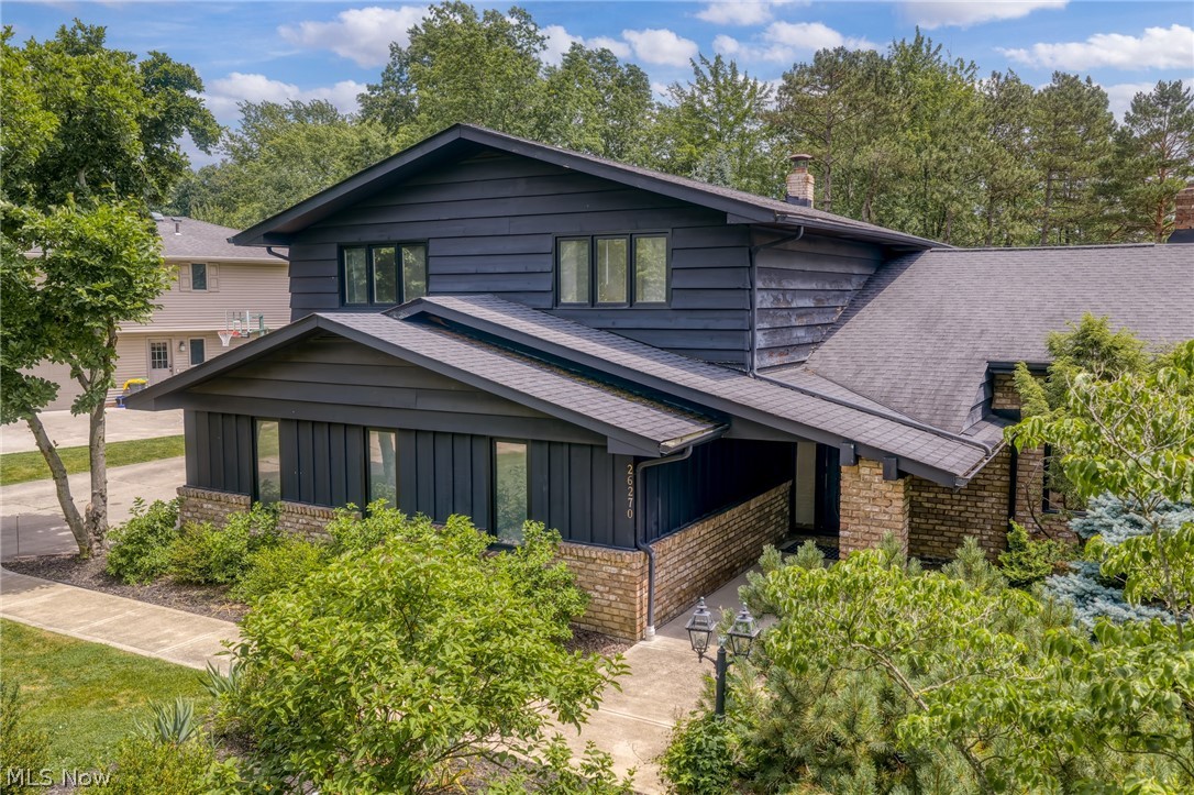 Siegler & Sons Beachwood Cou - Residential