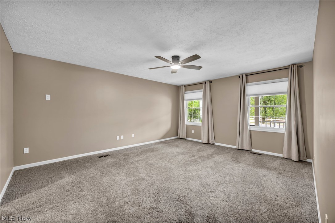 Macintosh Farms Condo 03 - Residential