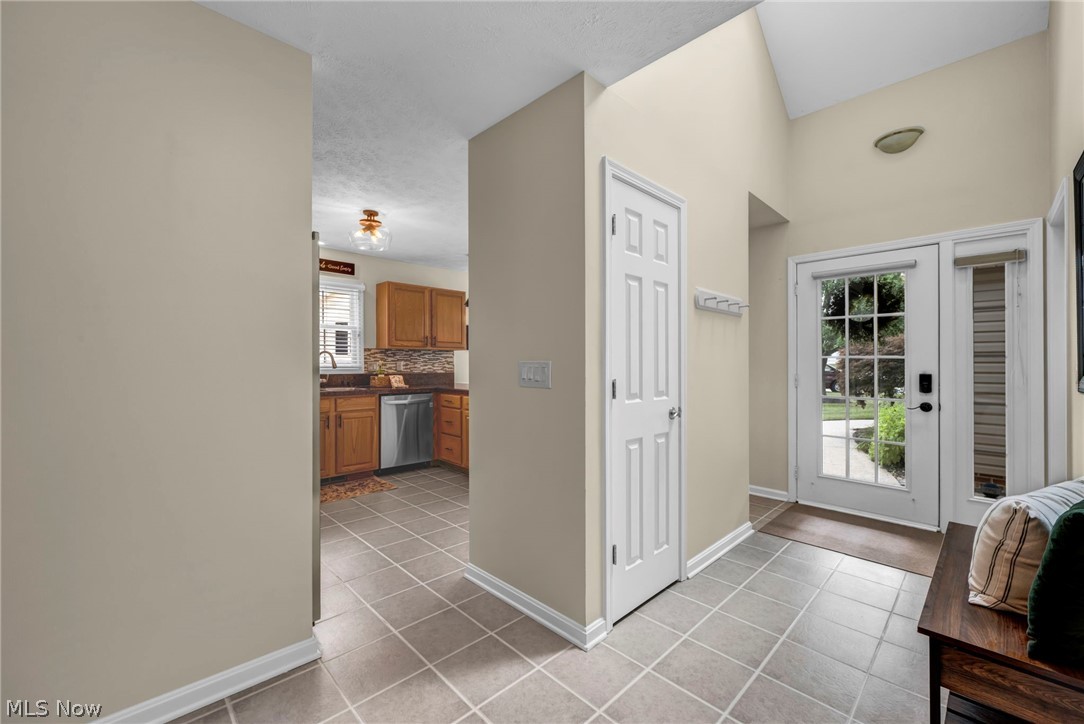 Macintosh Farms Condo 03 - Residential