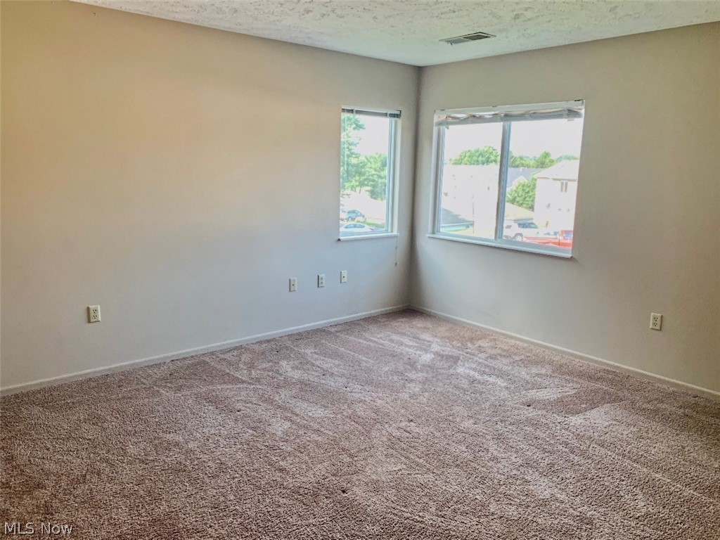 Brookledge Commons Condo - Residential Lease