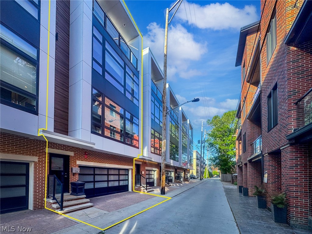 The Vine - Residential