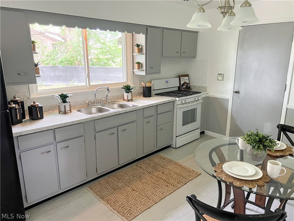 Kimberly Acres 8 - Residential