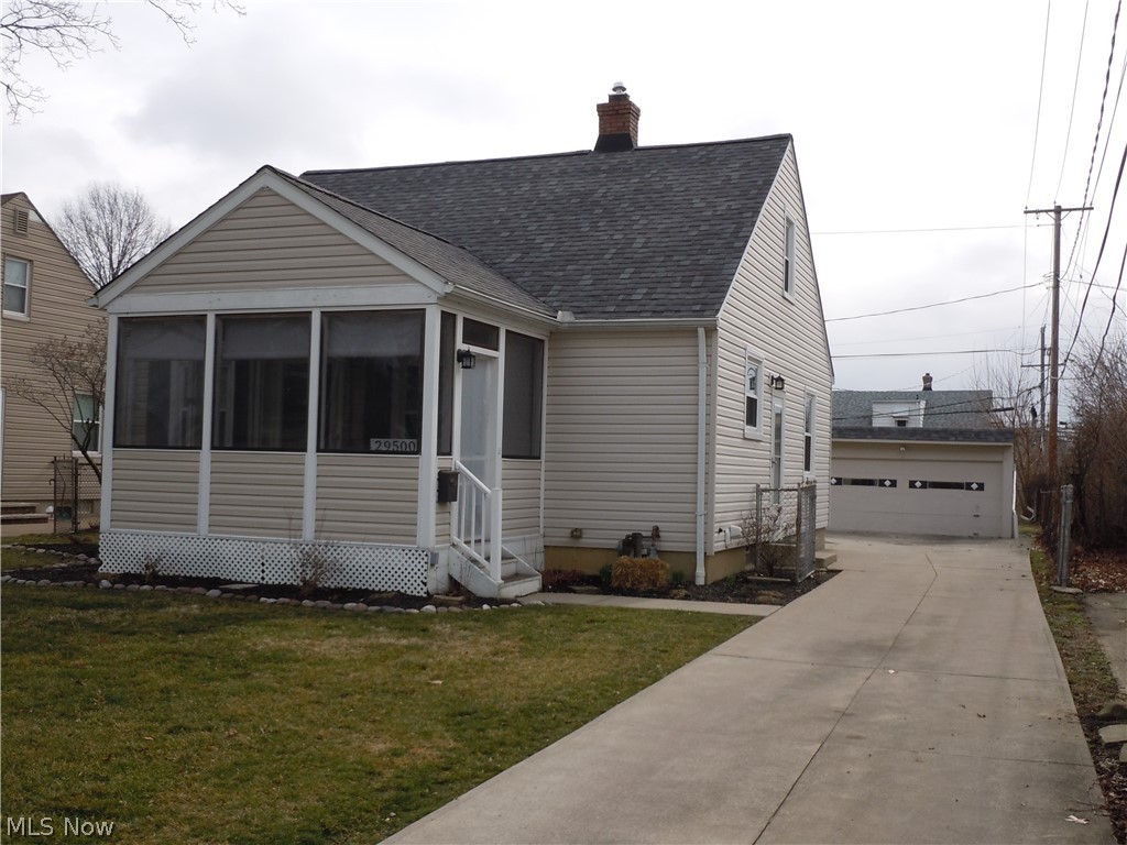 Wool-O-Beach Imp Co - Residential