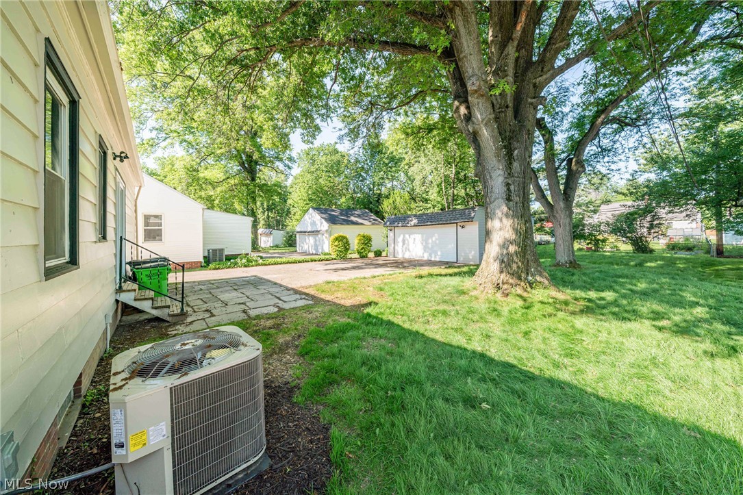 S H Kleinman Realty Cos Rosem - Residential