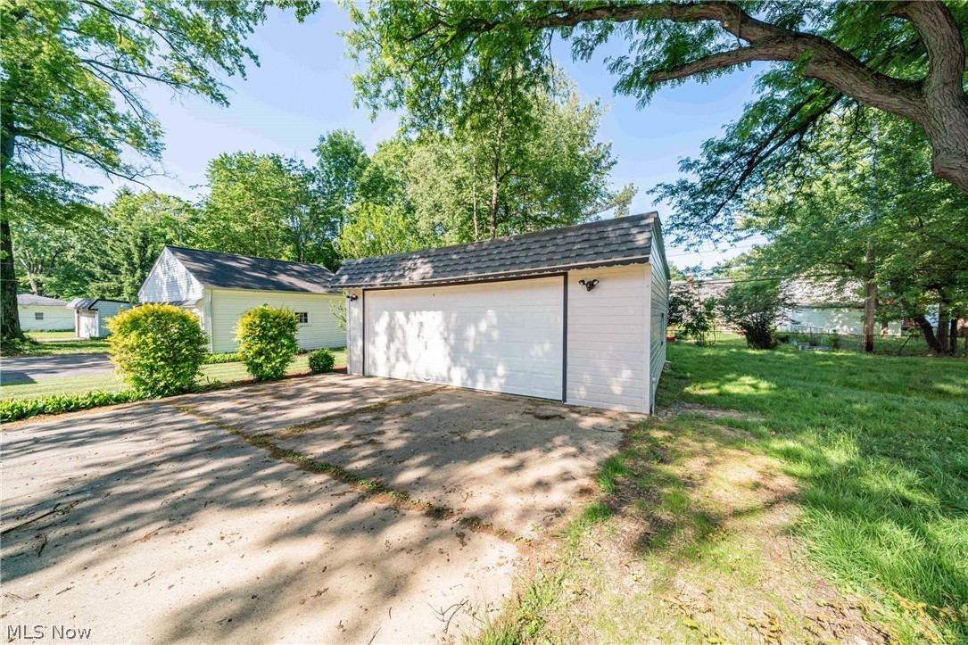 S H Kleinman Realty Cos Rosem - Residential