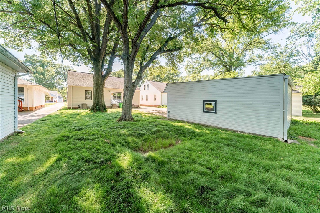 S H Kleinman Realty Cos Rosem - Residential