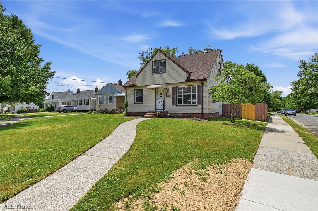 Seltzer-Round Cos Garfield Park - Residential