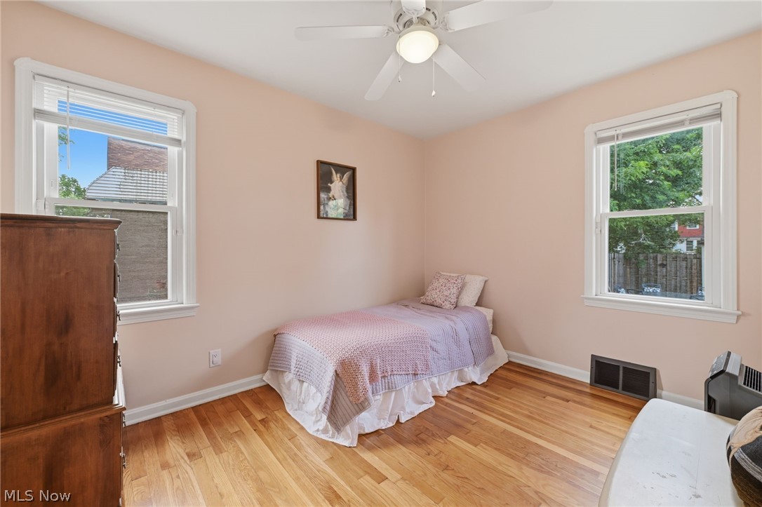 Seltzer-Round Cos Garfield Park - Residential