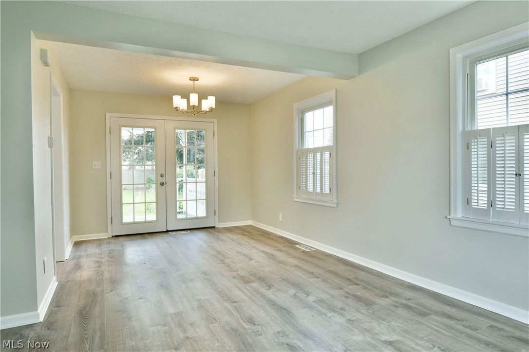 Woodcrest 02 - Residential