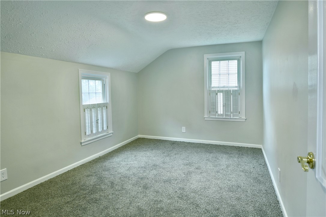 Woodcrest 02 - Residential