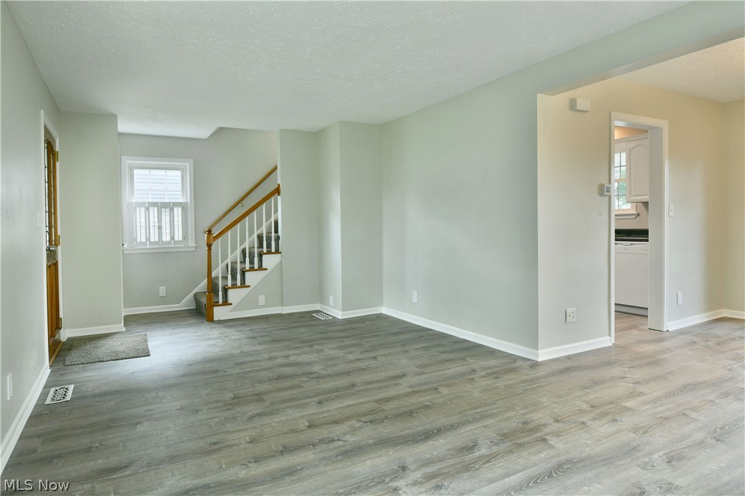 Woodcrest 02 - Residential