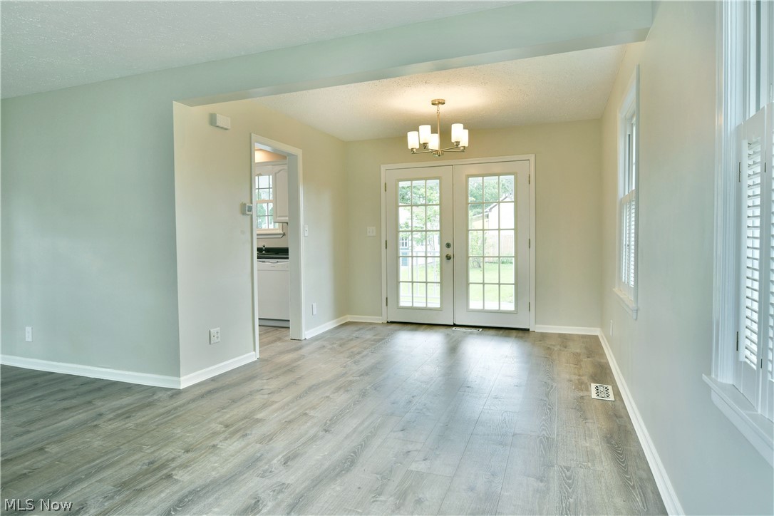 Woodcrest 02 - Residential