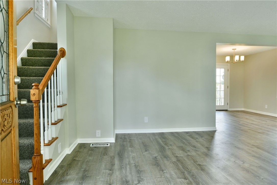 Woodcrest 02 - Residential