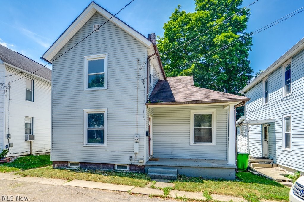Welcome to this 3-bedroom, 2-bath home offering approximately 1,264 square feet of living space. Built in 1902, this home features a functional floor plan with a living room, kitchen, one bedroom, and a full bathroom on the main level. Upstairs, you'll find two additional bedrooms and a second full bathroom, providing separate living and sleeping areas. The fenced backyard offers additional outdoor space, and on-street parking is available. This property is looking for its next owner.