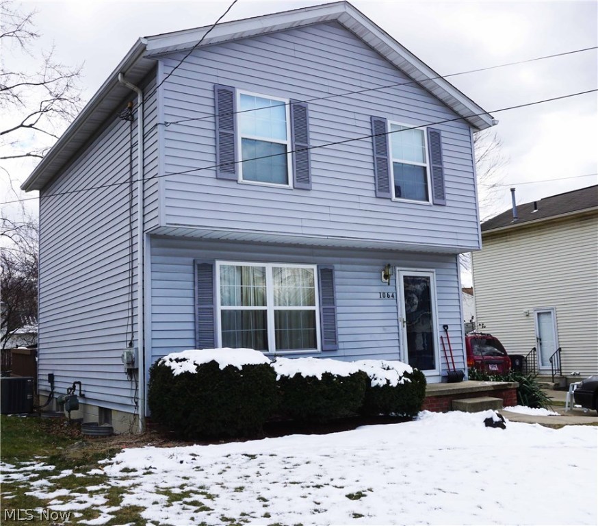 Well maintained colonial on a dead-end street. Built in 1992. Ceramic tile floors and white cabinetry in the kitchen and bathrooms. Master bedroom features walk-in closet. Lots of storage space in the basement with washer and dryer hookups. Half Bath on first floor. Large deck in the back through sliding glass door. Oversized, partially fenced yard. Paved driveway. Central A/C.
Owner is licensed real estate agent!