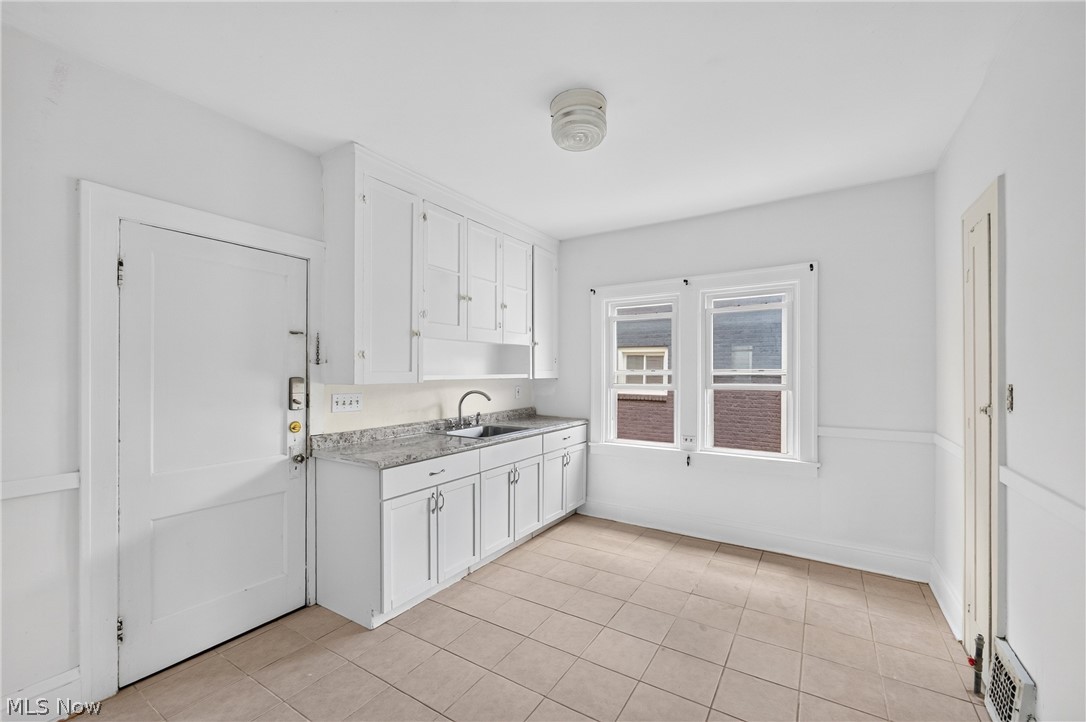 Garfield Blvd - Residential Income