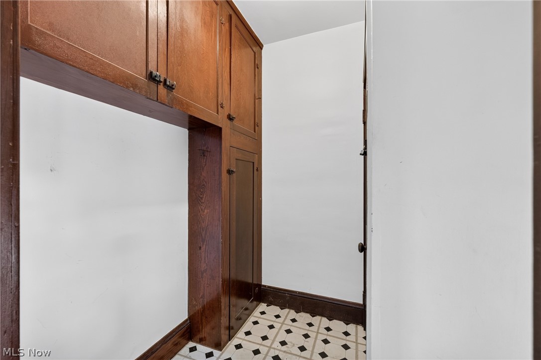 Garfield Blvd - Residential Income