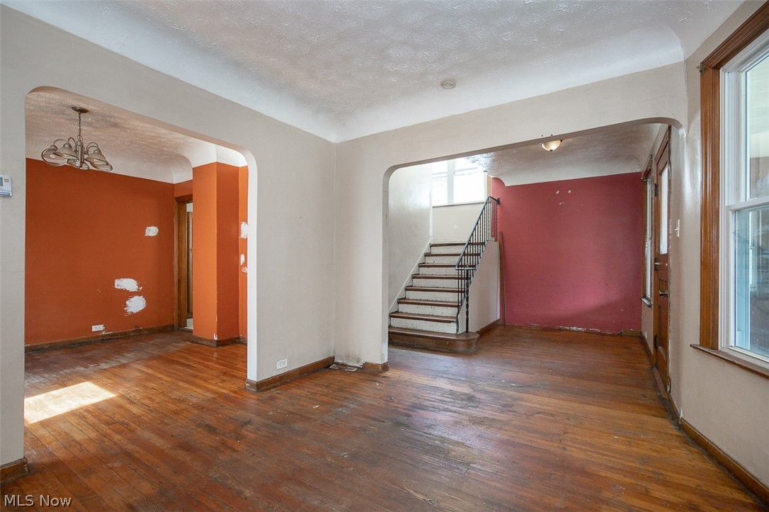 Washington Park Blvd - Residential