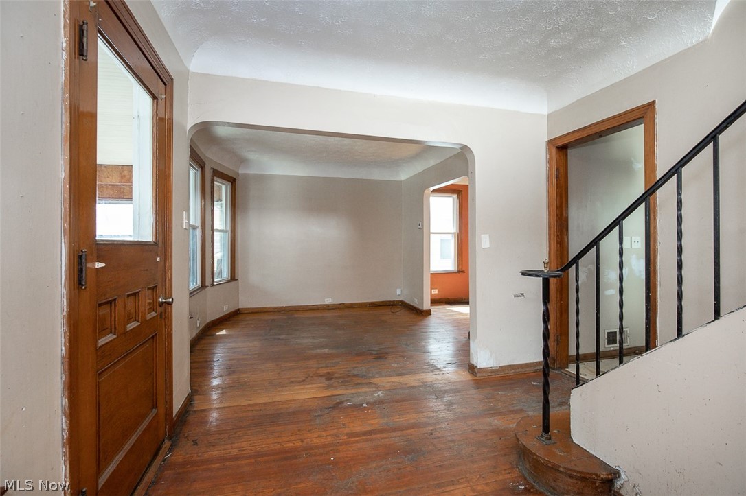 Washington Park Blvd - Residential