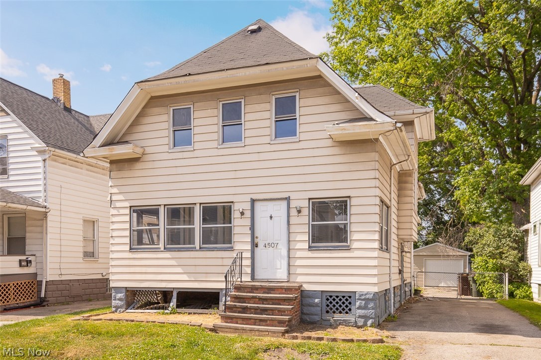 Washington Park Blvd - Residential