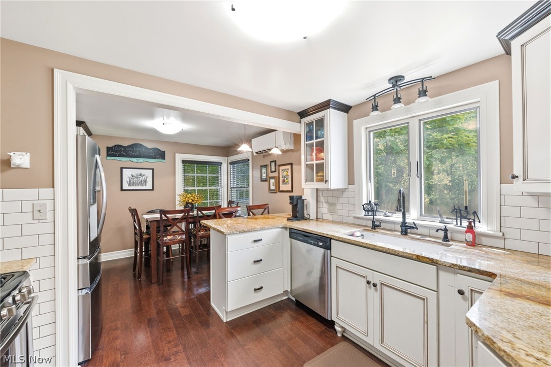 Village/Chardon - Residential
