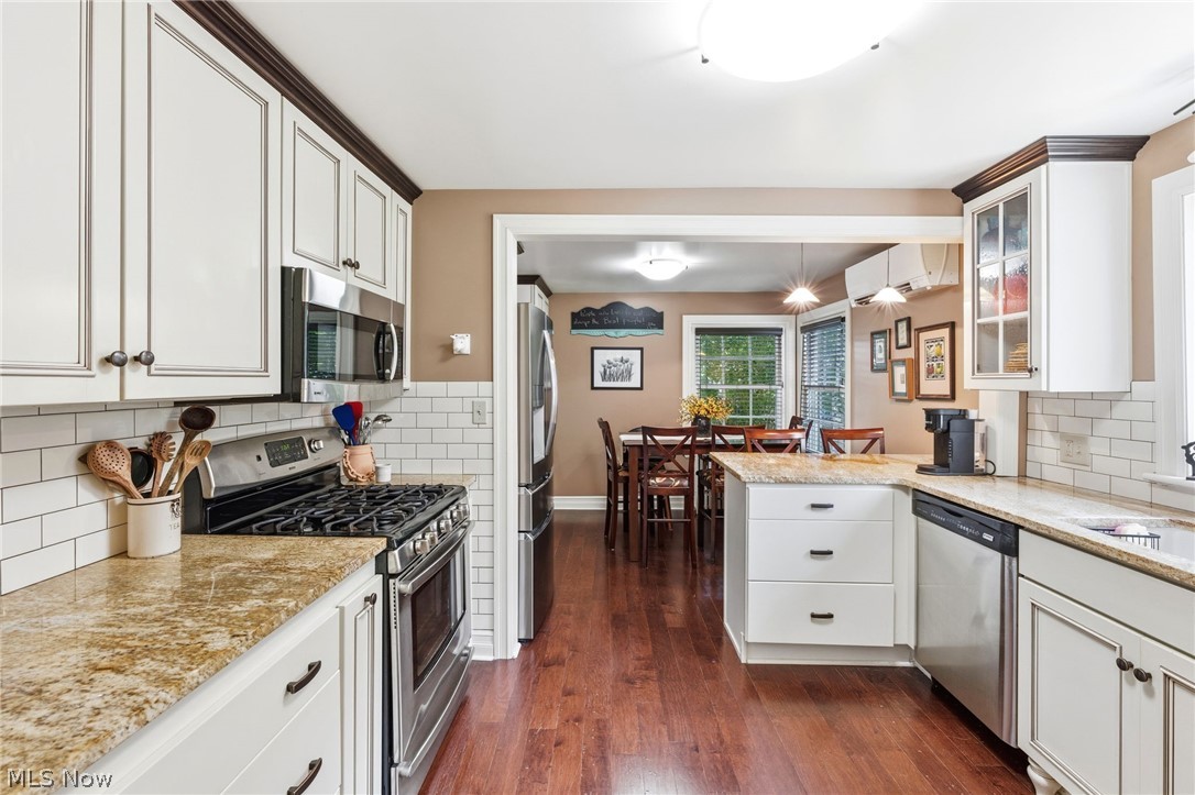 Village/Chardon - Residential