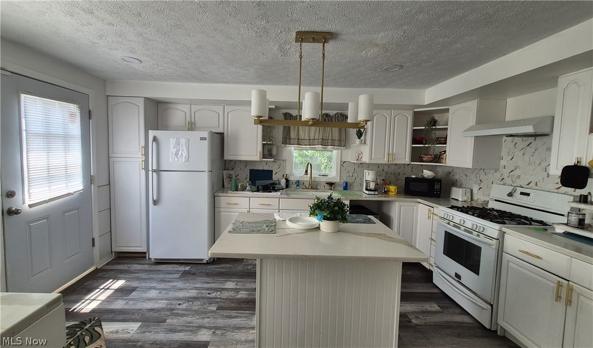 East Broad Heights - Residential