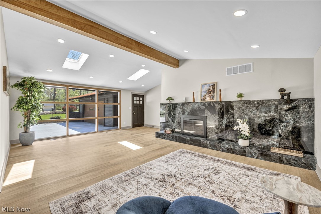 Timberlane Sub/N L Siplock & F - Residential
