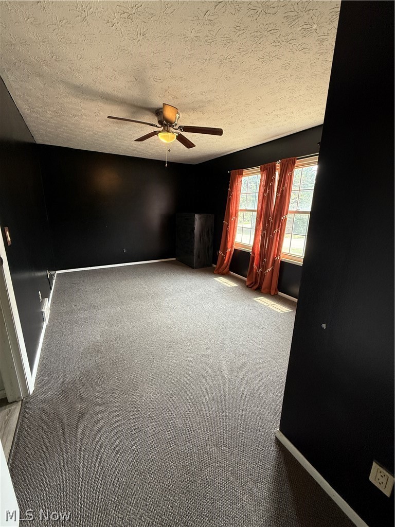 Middle Ridge Condo - Residential