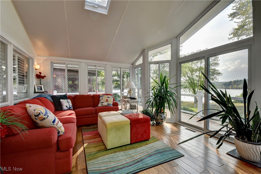 Paradise Point - Residential
