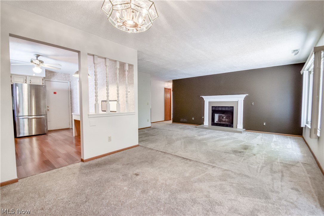 Country Scene Condo - Residential