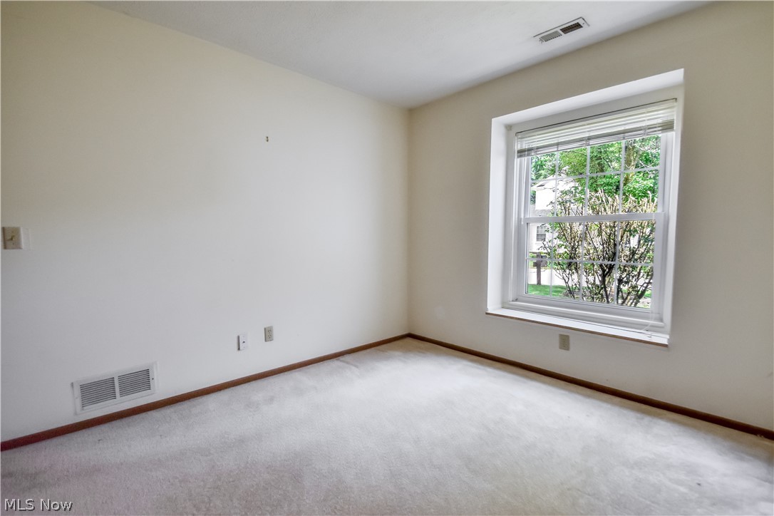 Country Scene Condo - Residential