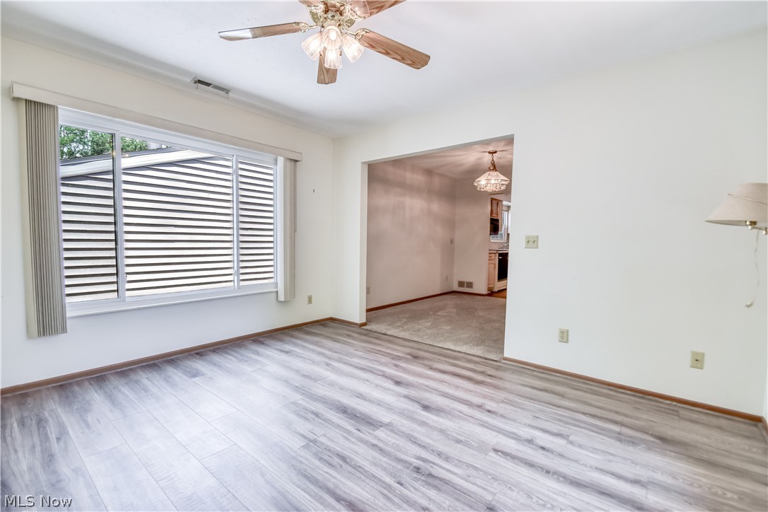 Country Scene Condo - Residential