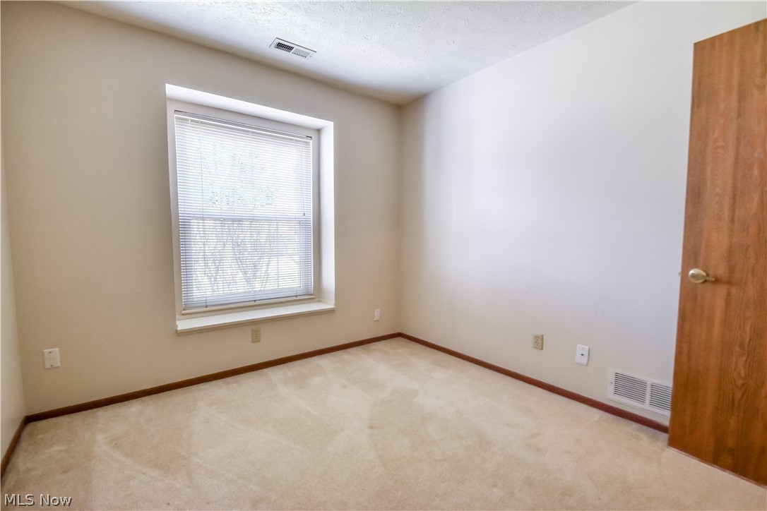Country Scene Condo - Residential