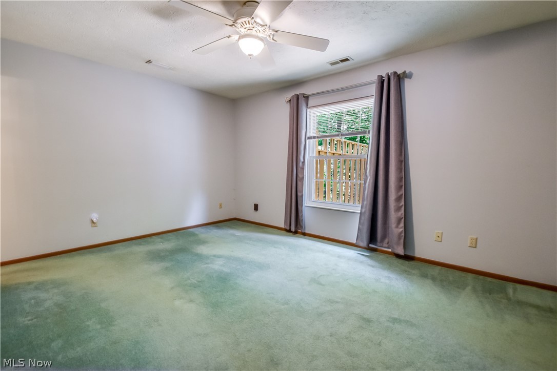 Country Scene Condo - Residential