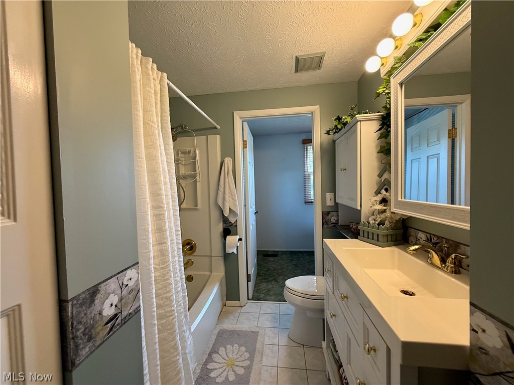 Holly Hills Sub 3 - Residential
