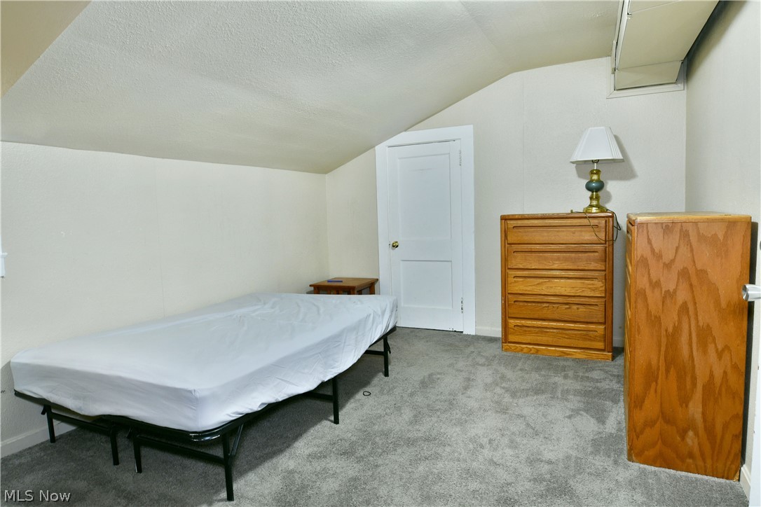 YSU Corridor ,Northside - Residential