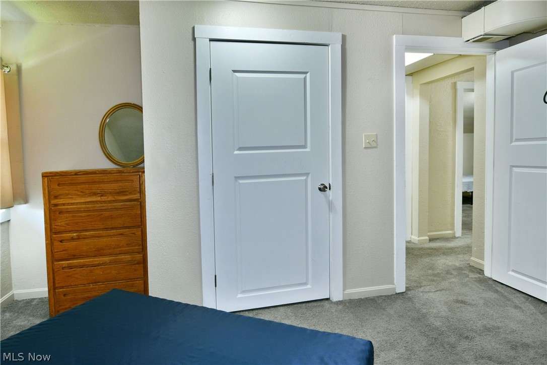 YSU Corridor ,Northside - Residential