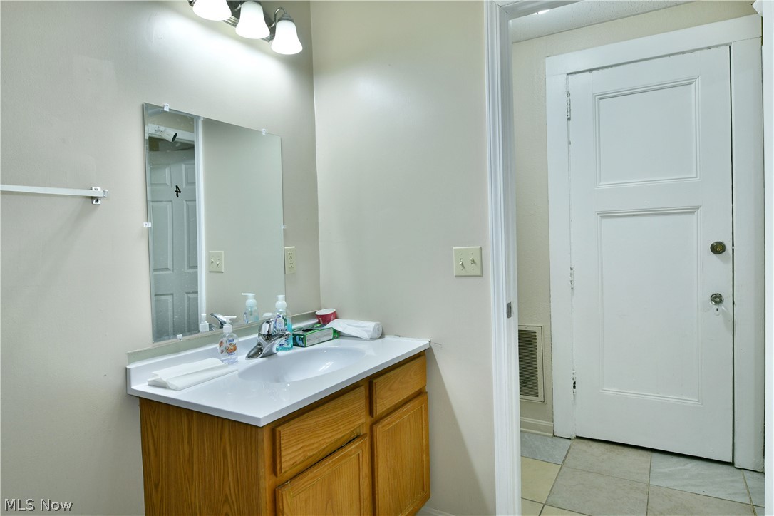 YSU Corridor ,Northside - Residential
