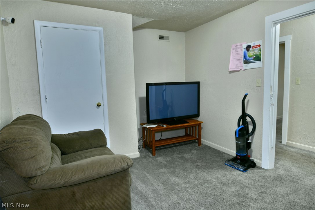 YSU Corridor ,Northside - Residential